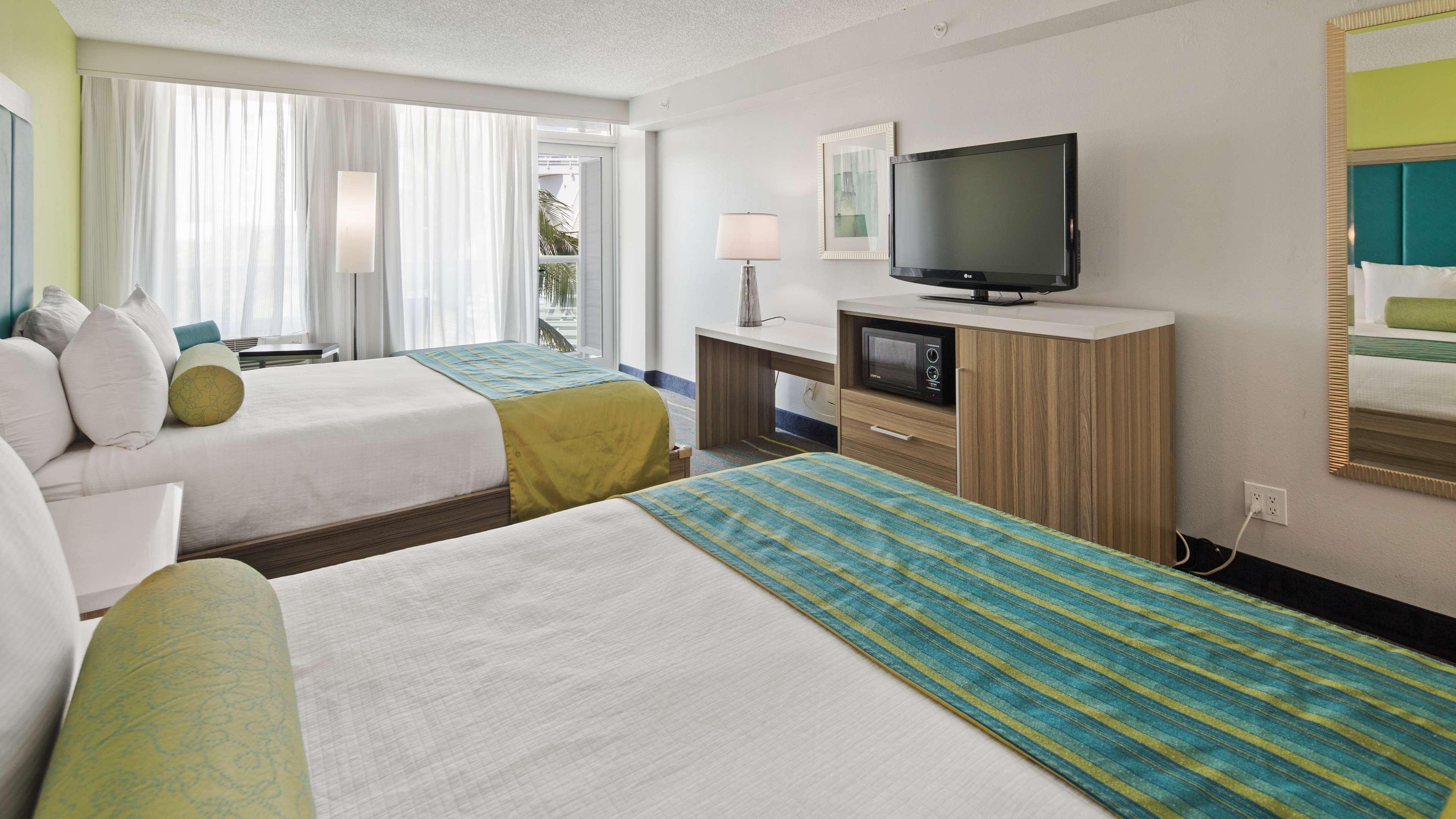 Best Western Plus Oceanside Inn Fort Lauderdale Exterior photo