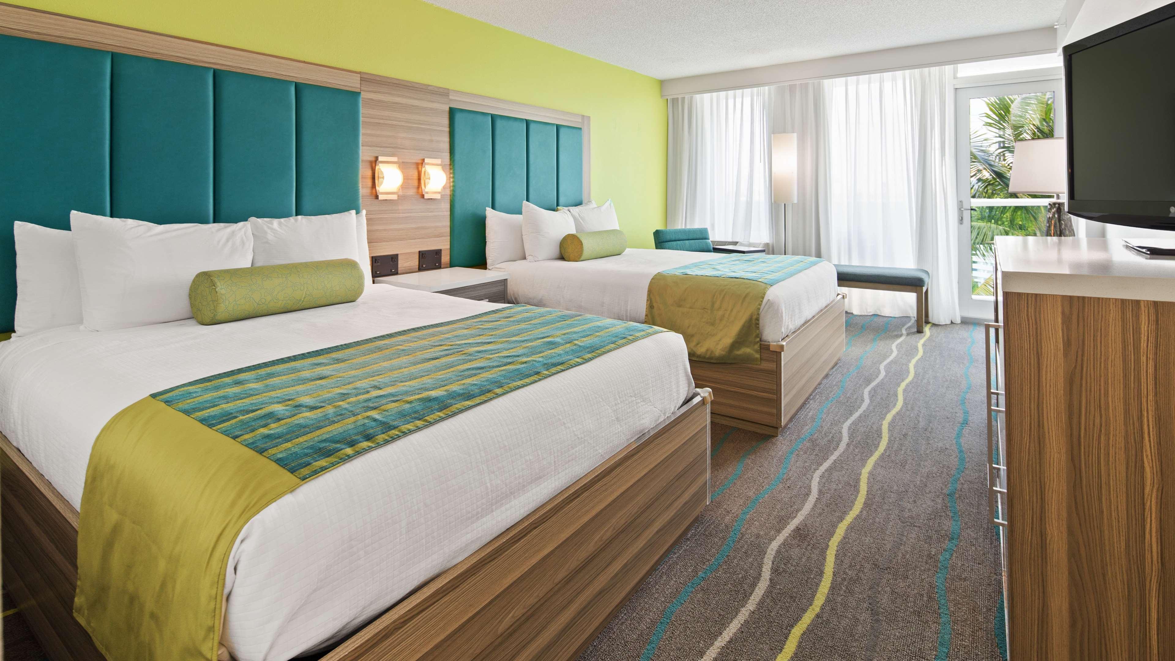 Best Western Plus Oceanside Inn Fort Lauderdale Exterior photo