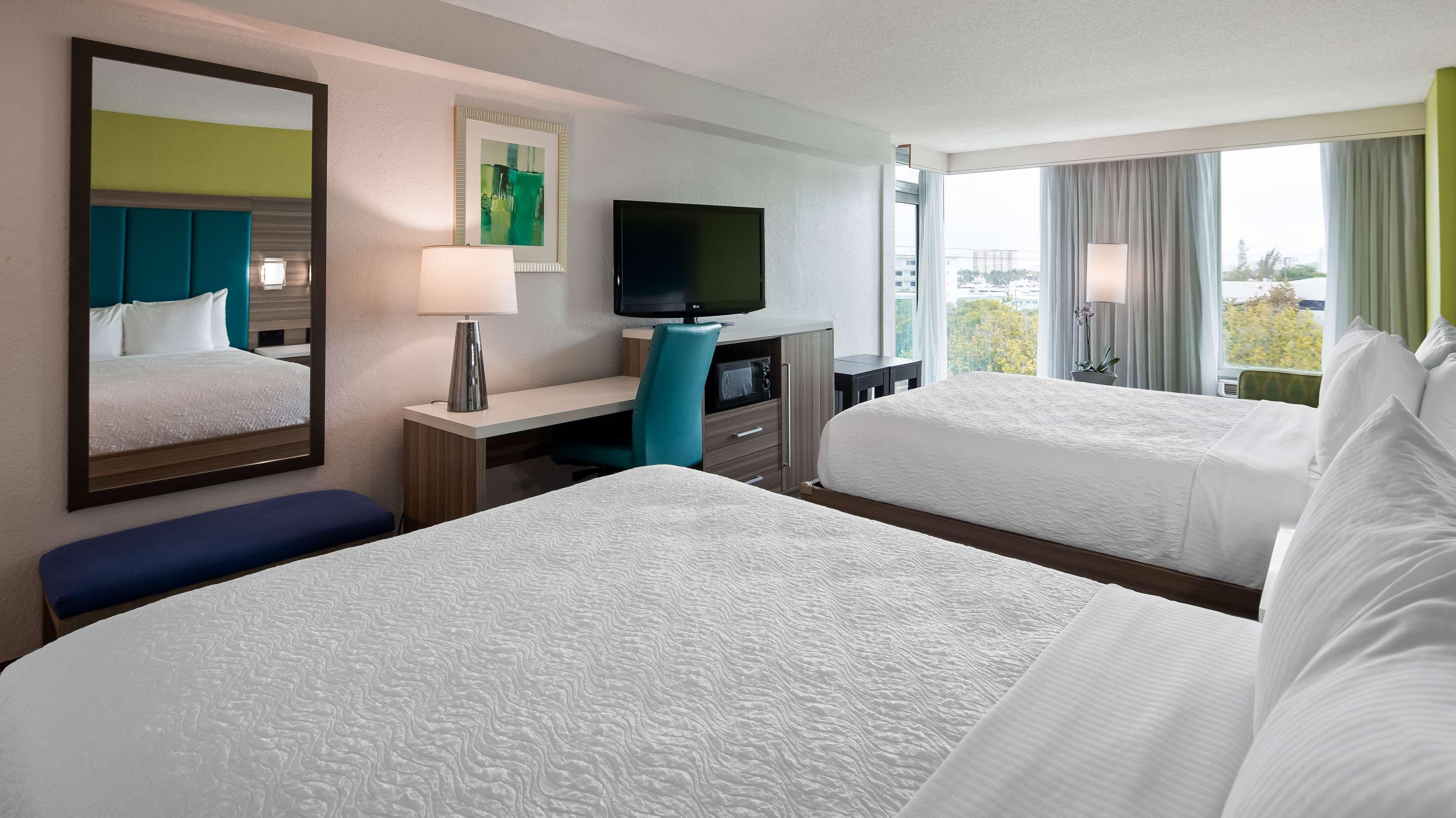 Best Western Plus Oceanside Inn Fort Lauderdale Exterior photo