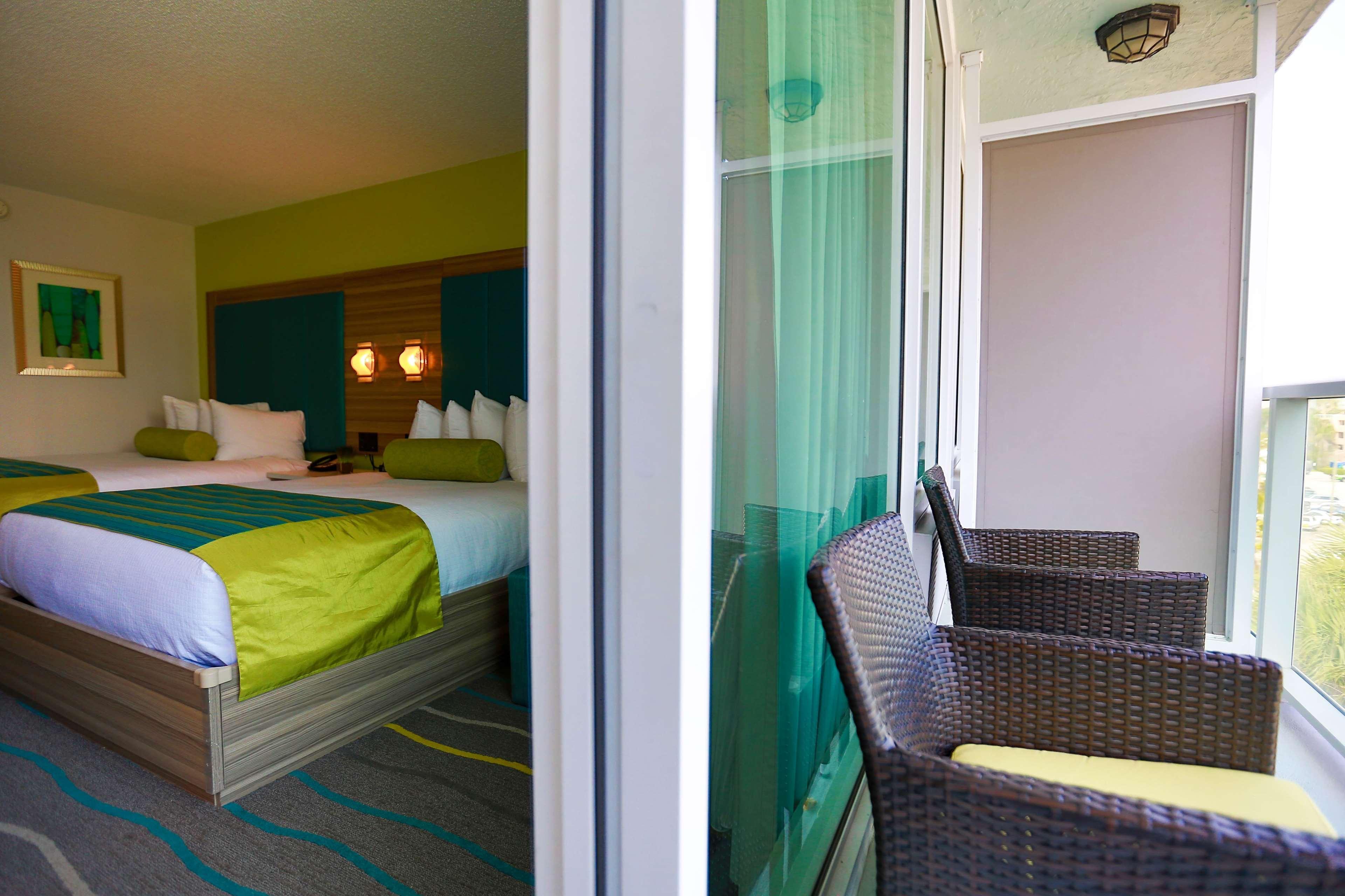 Best Western Plus Oceanside Inn Fort Lauderdale Exterior photo
